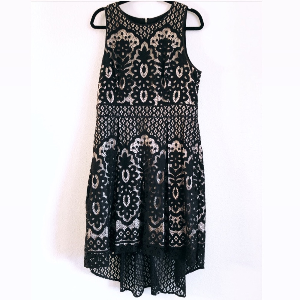 Vince Camuto Lace Dress